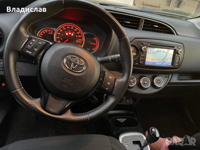 Toyota Yaris 1,5 Газ/ Бензин , снимка 2 - Автомобили и джипове - 54909690