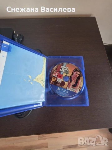 PlayStation 4 Slim 1TB + 3 игри + оригинален контролер, снимка 5 - PlayStation конзоли - 55266316