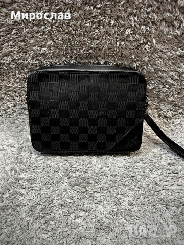 Louis Vuitton мъжки кльч/чанта