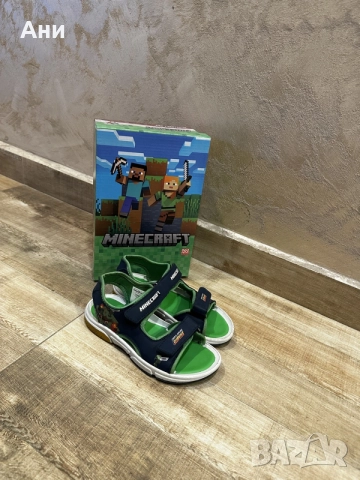 Детски сандали Minecraft (светещи), снимка 4 - Детски сандали и чехли - 55470112