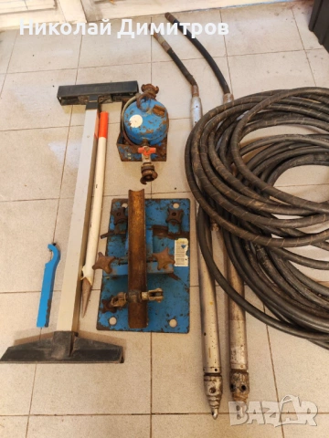 Продавам 2бр. къртици хоризонтален сондаж Grundomat TT 45mm, снимка 5 - Хидравлични и пневматични чукове - 53969025