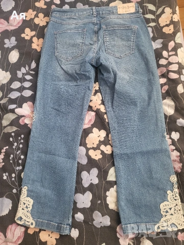 Дамски дънки Desigual , снимка 2 - Дънки - 54596891