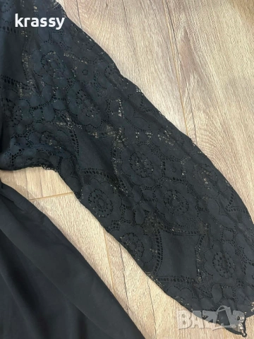 Страхотна голяма дамска блуза с дантелени ръкави (размер 4ХЛ), снимка 2 - Блузи с дълъг ръкав и пуловери - 54007109