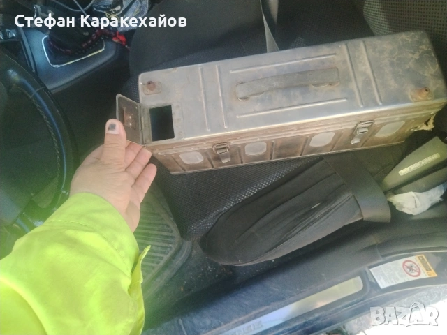 Военна кутия от МИГ 21 , снимка 2 - Колекции - 54543119