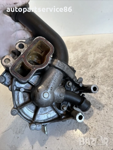 Водна помпа за Mercedes W212 2.2 CDI (2012) 013046804KT , снимка 2 - Части - 55190474