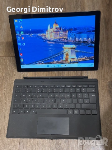 Microsoft Surface Pro 6 i5-8350U/8RAM/256SSD/Intel UHD Graphics/QHD Touch