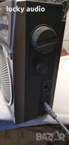 Касетофон JVC R 555L, снимка 7 - Радиокасетофони, транзистори - 54398004