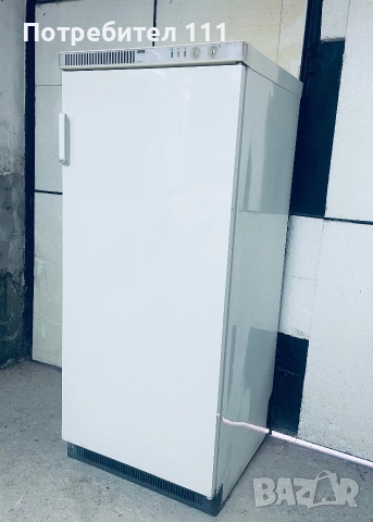 Вертикален Фризер Zanussi