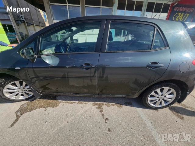 TOYOTA AURIS 1,6 И, снимка 4 - Автомобили и джипове - 54729660