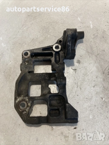 Конзола / държач за Nissan Terrano 3.0D (2005)