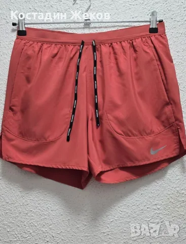 Дамски оригинални къси панталонки. Като нови. Nike DRI FIT , снимка 4 - Къси панталони и бермуди - 55480850