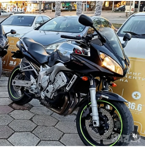 Yamaha FZ6 