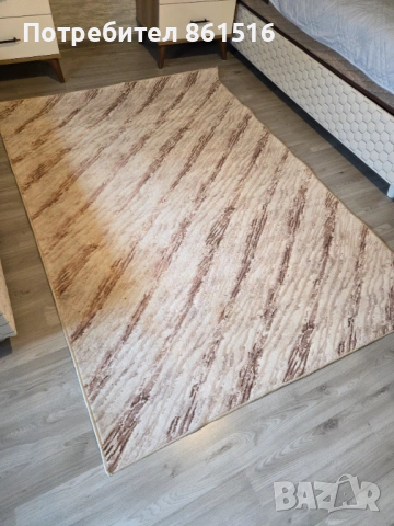 Килим на символична цена, снимка 3 - Килими - 54163094