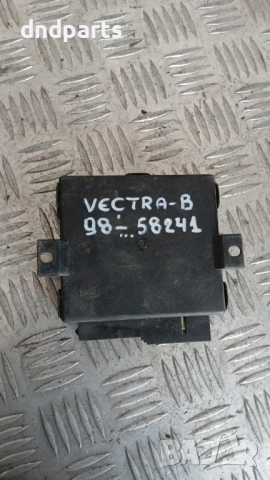 Модул Opel Vectra B 1998 90464713 9330065147