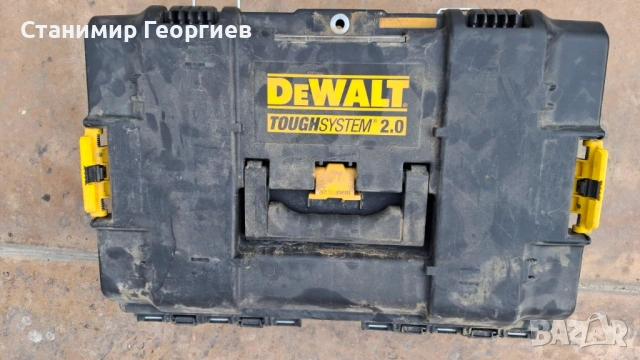 DeWaLT куфар 55.5х37.5х18см, снимка 2 - Други инструменти - 54557083