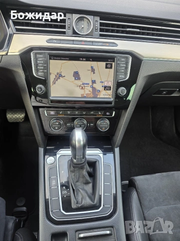 VW Passat 8 2.0TDI DSG Highline , снимка 10 - Автомобили и джипове - 55163749