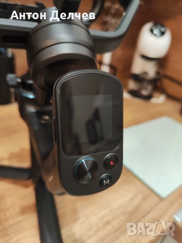 Гимбал Feiyutech Scorp Mini – състояние като нов, с чанта, снимка 4 - Чанти, стативи, аксесоари - 54939344