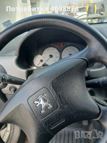 Peugeot Partner , снимка 15 - Автомобили и джипове - 54042812