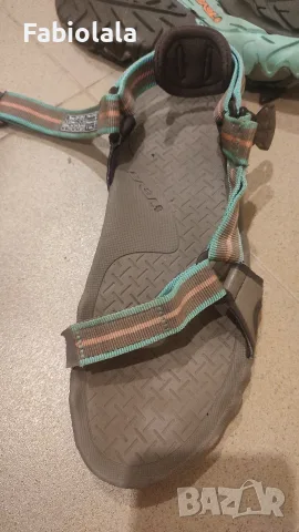 Teva sandals 40, снимка 10 - Джапанки - 55513424