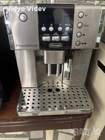 кафеавтомат Delonghi primadona, снимка 2 - Кафемашини - 55248202