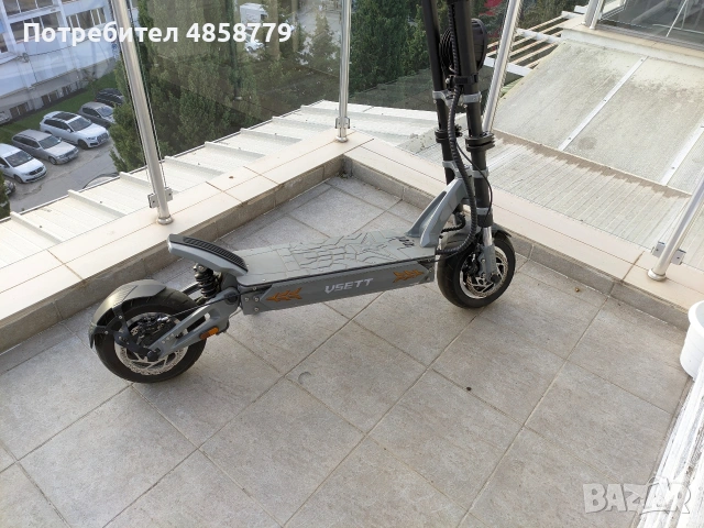 🛴 Vsett 11+ | Отлично състояние |  <1000км | С документи, 3 чипа и 2 зарядни, снимка 2 - Скейтборд, ховърборд, уейвборд - 54933014