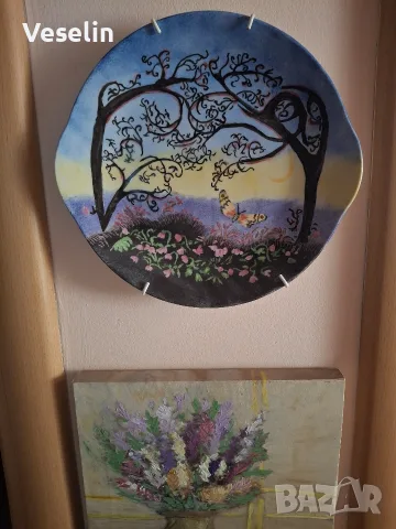Рисувана чиния за стена