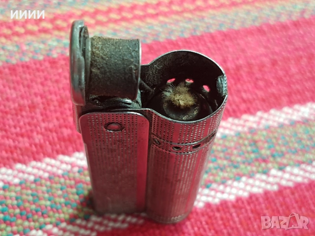 Бензинова запалка MINI FOX, снимка 2 - Антикварни и старинни предмети - 54411111