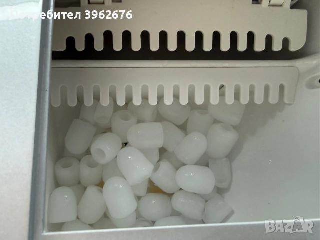 Ледогенератор, снимка 4 - Хладилници - 54004521