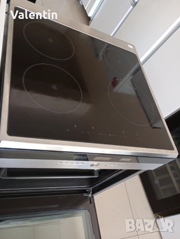 Печка с индукционни котлони, снимка 3 - Печки, фурни - 54309887