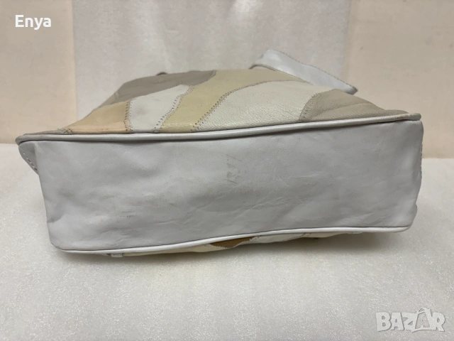 Дамска чанта за през рамо - цвят бежово-бяло, снимка 4 - Чанти - 54149218