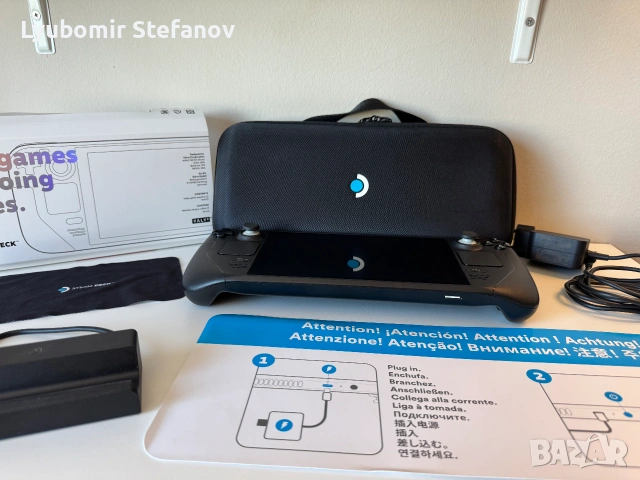 Steam Deck LCD 512GB + Official Docking Station – като нов, пълен комплект