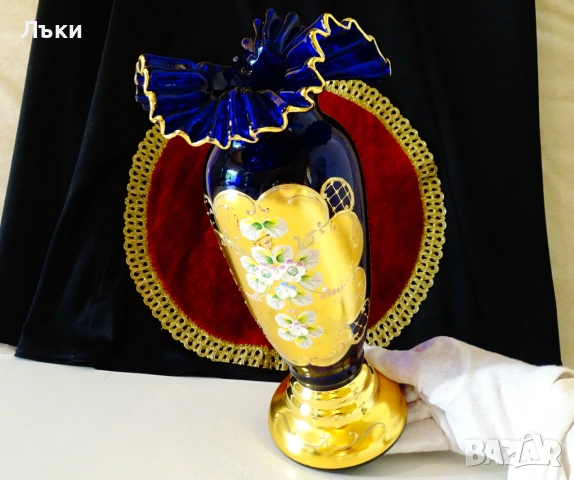Кристална ваза Bohemia,злато,кобалт,етикет. , снимка 3 - Вази - 55192445