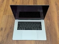 15.4' Core i7 Apple MacBook Pro Late 2016 Silver TouchBar 16GB RAM/512GB SSD/Radeon Pro 455/Бат 5ч, снимка 3