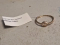 Дамски златен пръстен 1,02гр., снимка 1