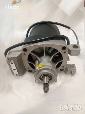 Настолен циркуляр Einhell TC-TS 210, снимка 16 - Циркуляри - 55337396