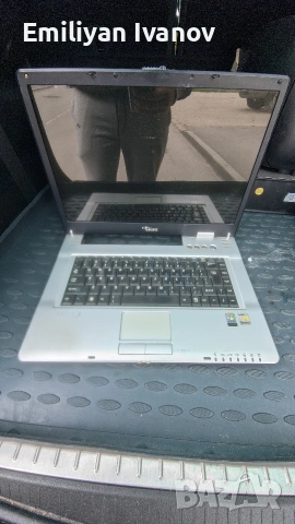 Стари лаптопи 9 бр и 1 настолен компютър, снимка 18 - Части за лаптопи - 54094020