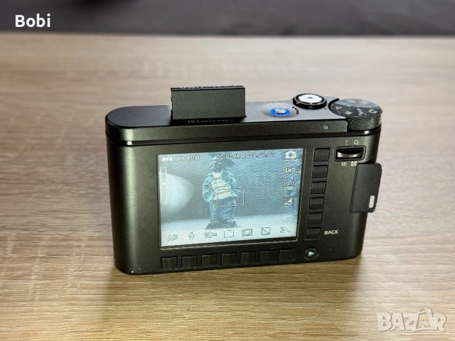 Samsung NV10, снимка 4 - Фотоапарати - 54036676