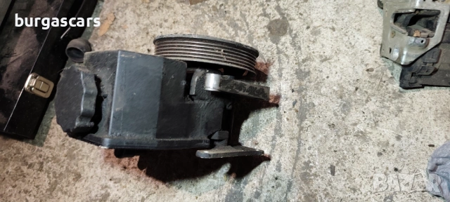 Хидравлична помпа Mercedes C 180 W202 1.8-122к.с., снимка 2 - Части - 54779888