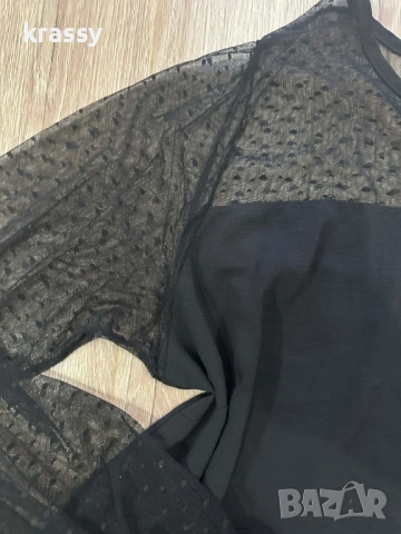 Страхотна голяма дамска блуза с тюл на точки (размер 3ХЛ), снимка 2 - Блузи с дълъг ръкав и пуловери - 54104625