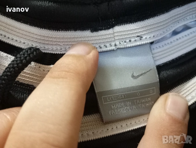 Мъжки къси панталони Nike L размер , снимка 3 - Къси панталони - 55068288