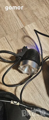 Мощен LED фар за велосипед с Li-ion батерия и зарядно 8.4V, снимка 6 - Аксесоари за велосипеди - 55630266