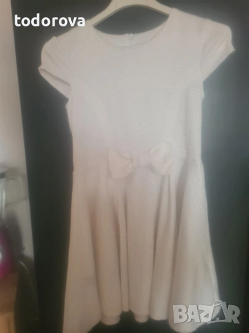 детска официална детска рокличка, снимка 2 - Детски рокли и поли - 54264759