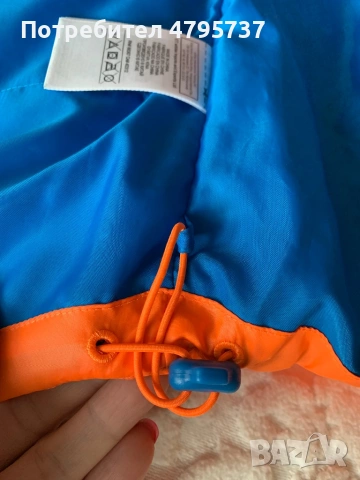 Страхотен елек Adidas NEO, снимка 5 - Елеци - 54193681