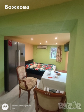 Продавам къща в с. Деков 130кв.м. двор 1800кв.м, снимка 5 - Къщи - 53972327