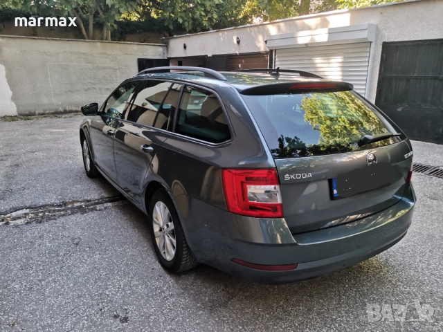 Skoda Octavia Style, снимка 6 - Автомобили и джипове - 54394070