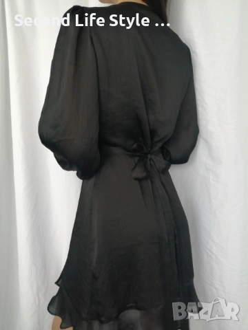 Mango дамска сатенена рокля тип "прегърни ме" р-р M, снимка 2 - Рокли - 54151267