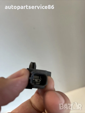 Сензор за удар за Mazda 3 2.2D (2015) G46C-57K1XA OEM, снимка 3 - Части - 54892732