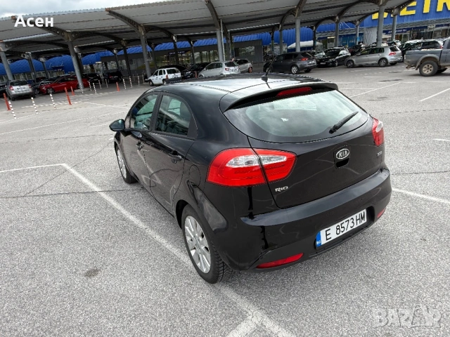 Kia Rio, снимка 4 - Автомобили и джипове - 54489574