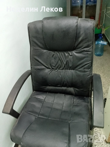 офис стол, снимка 2 - Столове за офис - 54093844