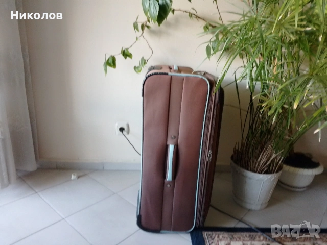 Куфар  "олекотен 3кг" 70/50/35см  "L.Lаmbertаzzi" "20€" Перфектен:+Доставка:, снимка 4 - Куфари - 54665448